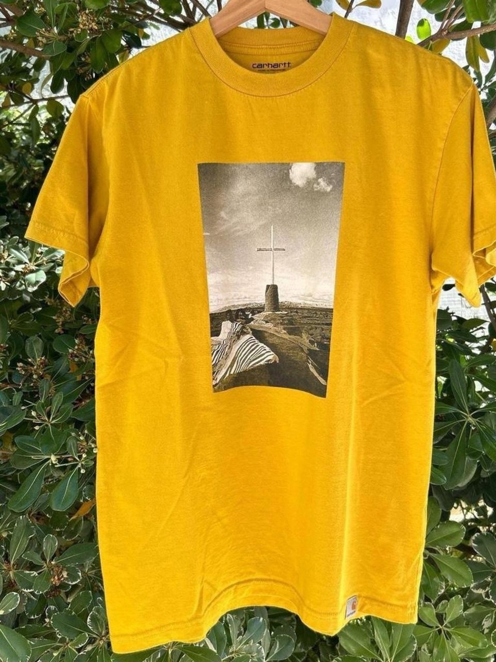 Carhartt WIP Matt Martin Salvation Mountain T Shirt Men’s XS Yellow Photo